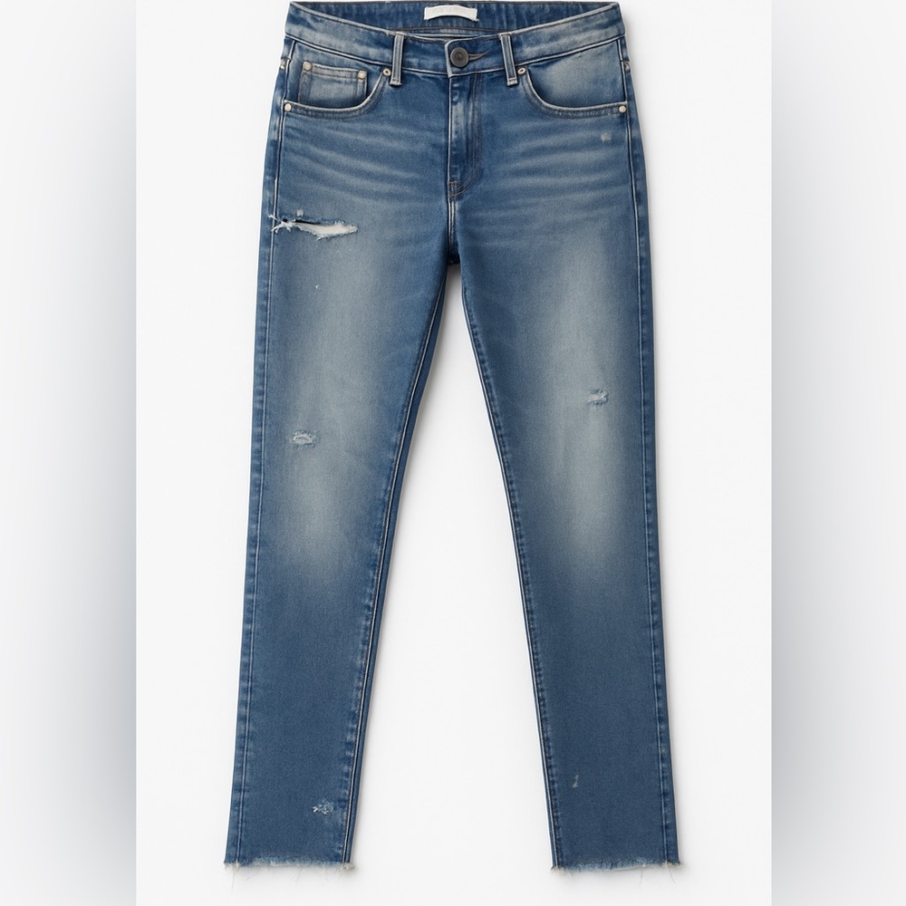 Moussy Vintage Distressed Denim